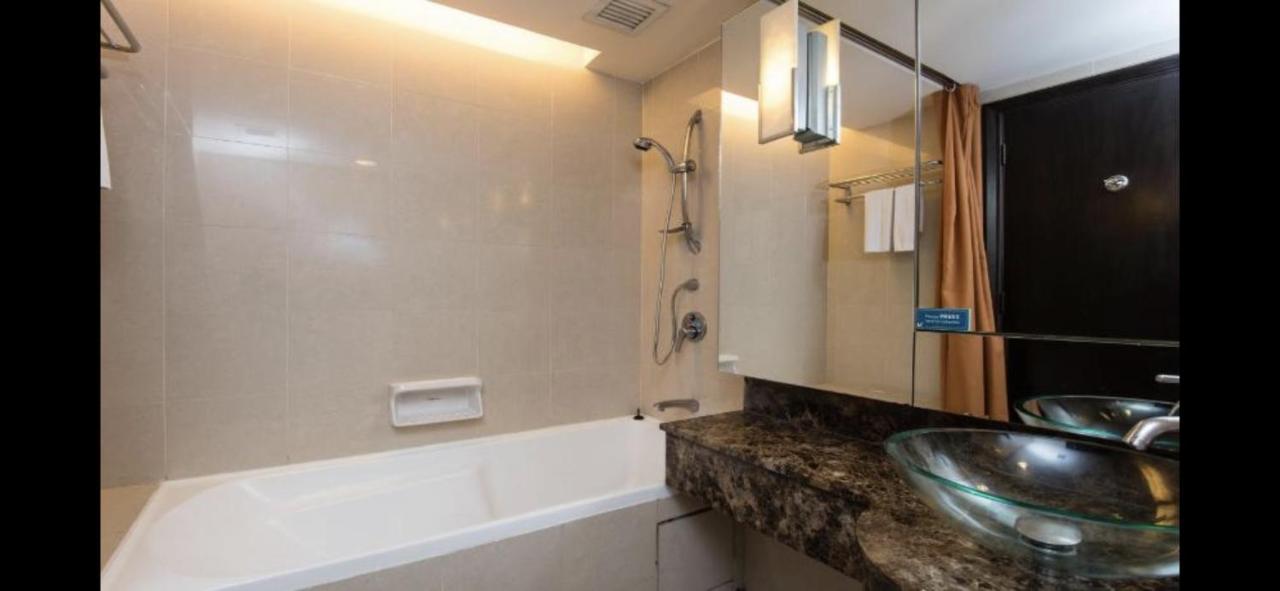 Resort Suites By Landmark At Bandar Sunway Sunway Lagoon Kampong Penaga  Buitenkant foto