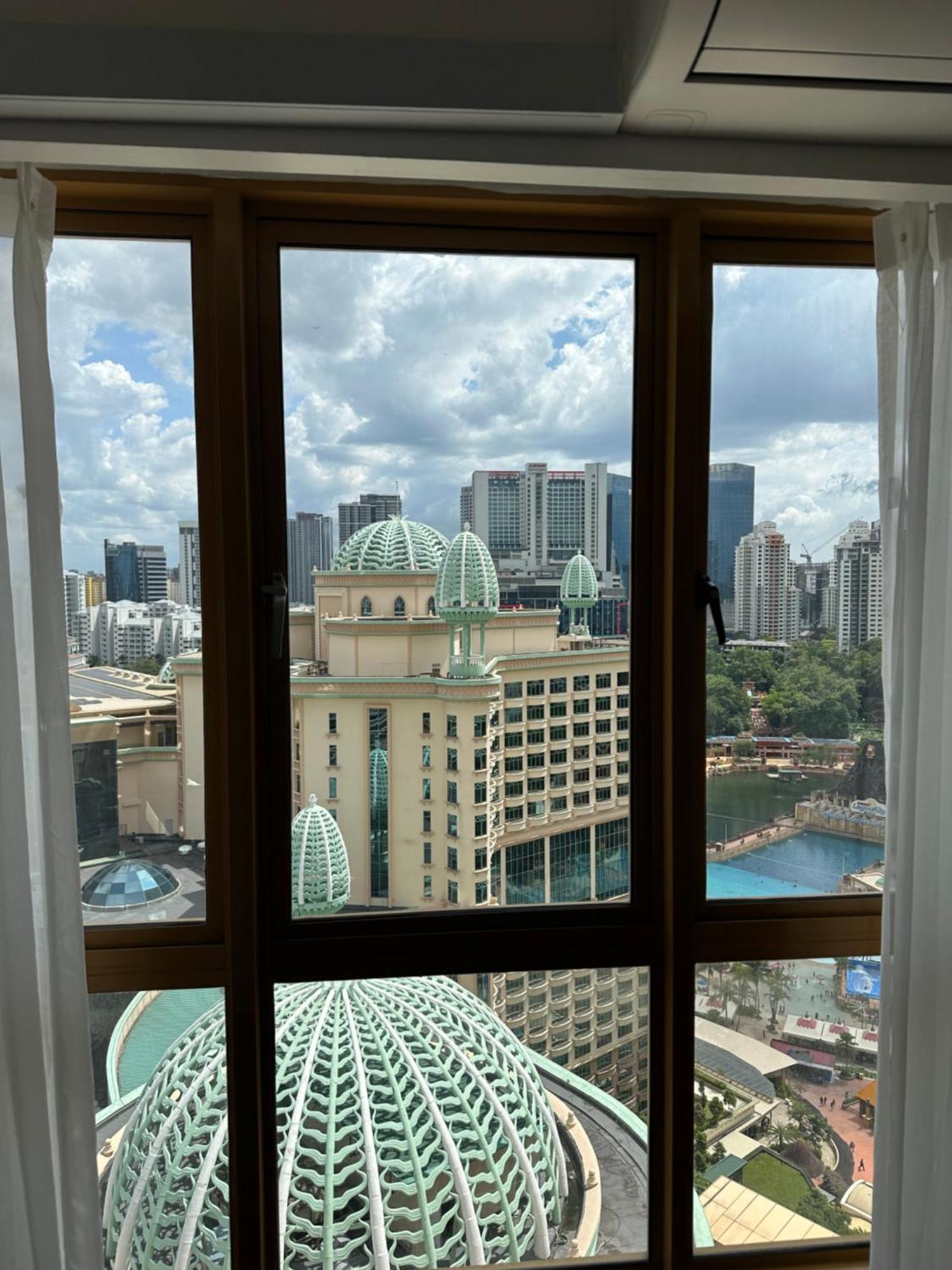 Resort Suites By Landmark At Bandar Sunway Sunway Lagoon Kampong Penaga  Buitenkant foto